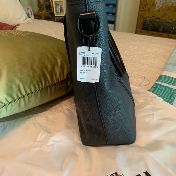 Coach Metro Tote - Picture 6 of 8